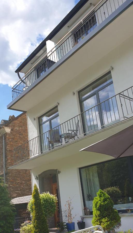 Haus Mosel Apartment Klotten Exterior photo